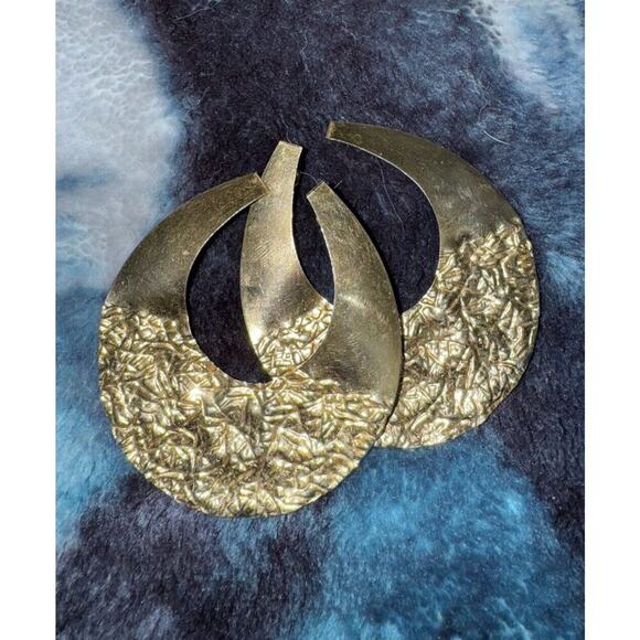 EARRINGS Golden Textured/Smooth Hoops - Picture 6 of 11